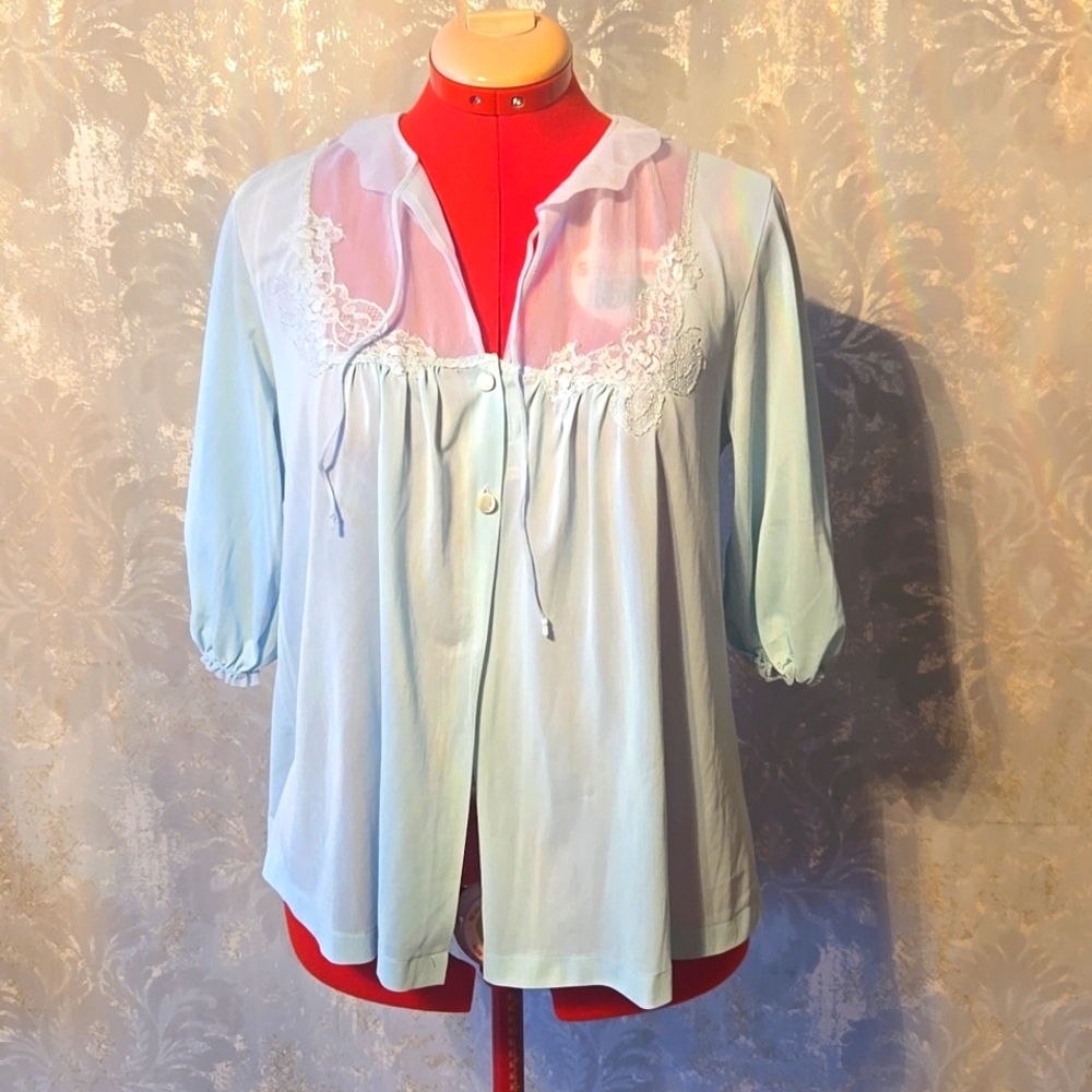 Vintage Luxite by Kayser lace night top